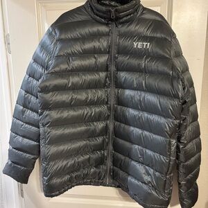 Yeti Gray Puffer Jacket